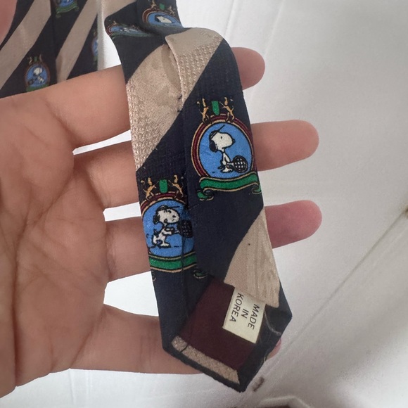 Navy and Beige Patterned Tie - Picture 5 of 5